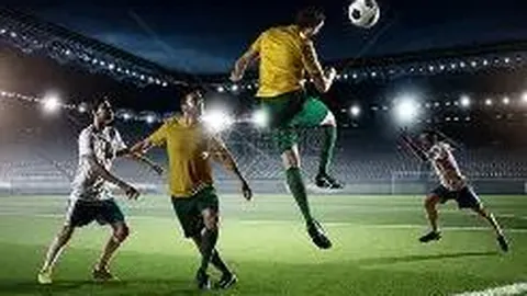 “热那亚险胜萨索洛，厄斯蒂高与马利诺夫斯基表现卓越，2-1关键战果锁定”